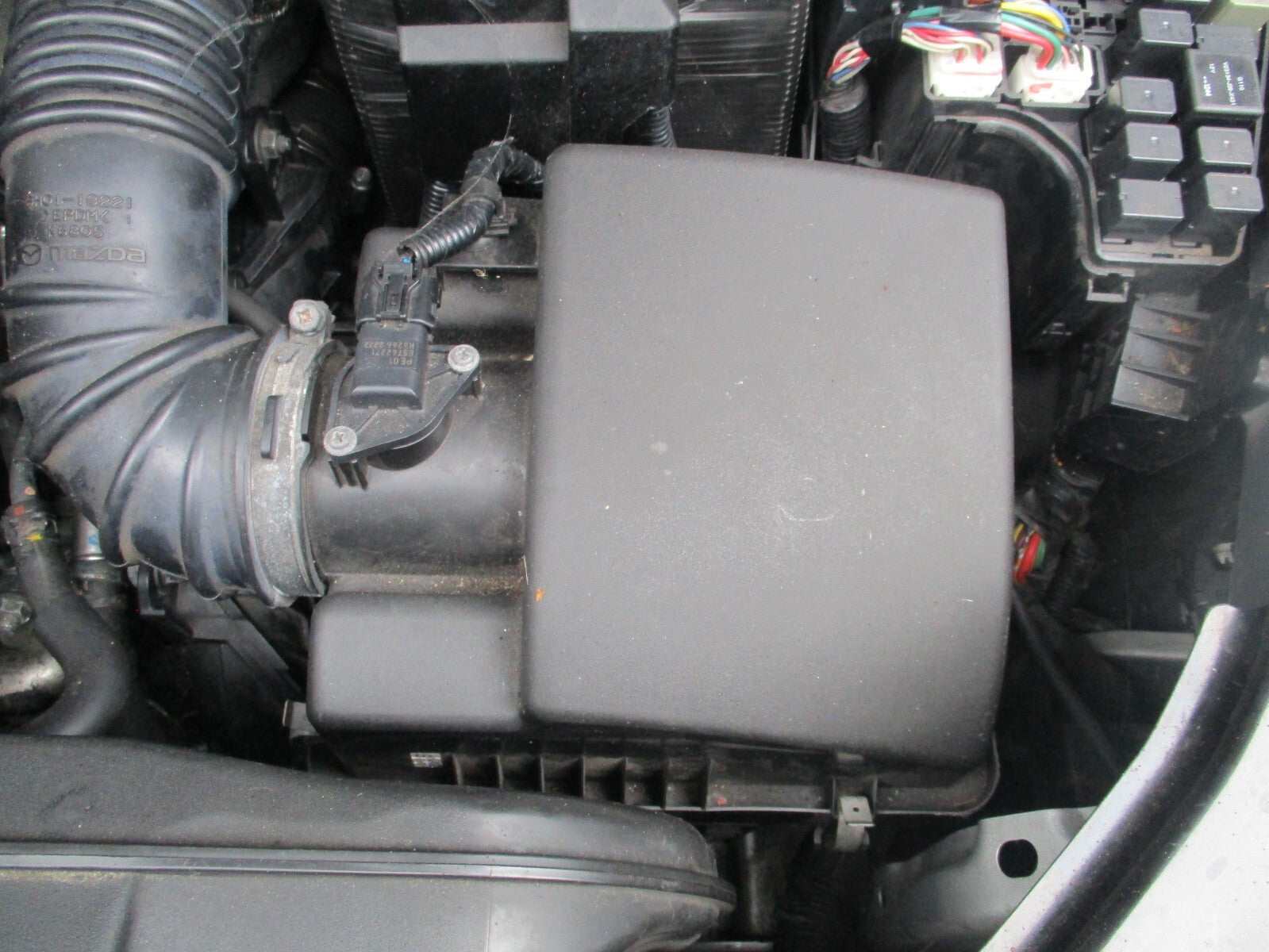 2013 MAZDA CX 5 MK1 2.2 DIESEL AIR FILTER BOX WITH MAF SENSOR