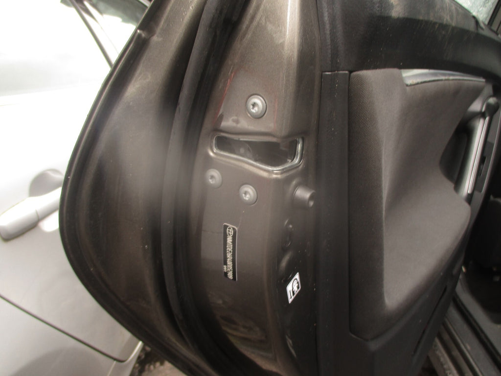 2017 TOYOTA VERSO NSF PASSENGER SIDE FRONT LEFT DOOR LOCK