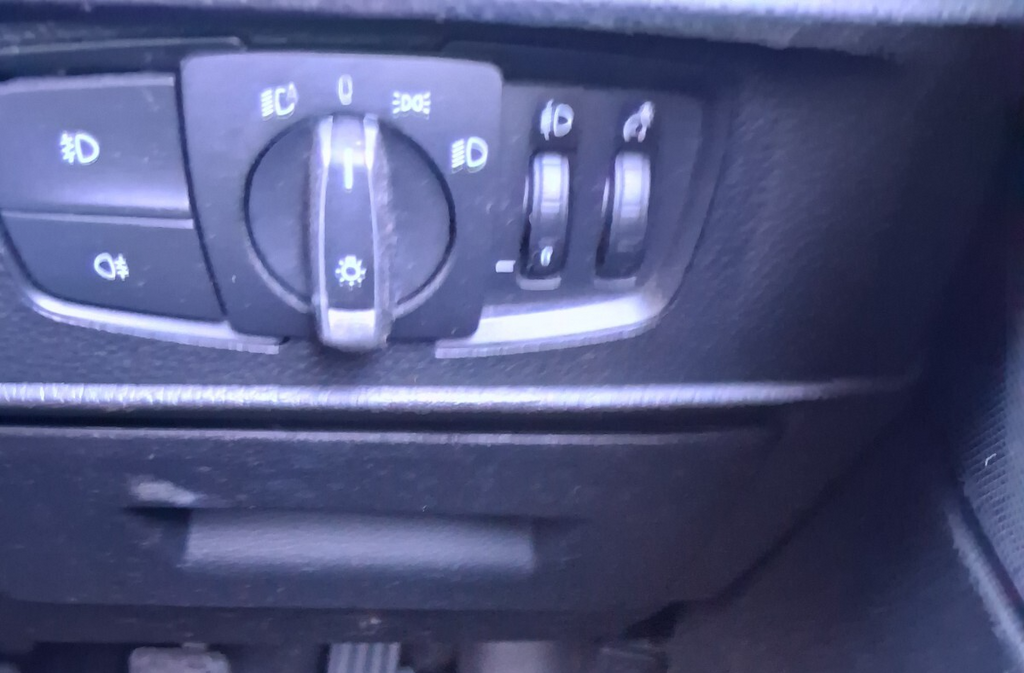 2015 BMW 1 SERIES F20 LCI HEADLIGHT CONTROL ADJUSTER SWITCH