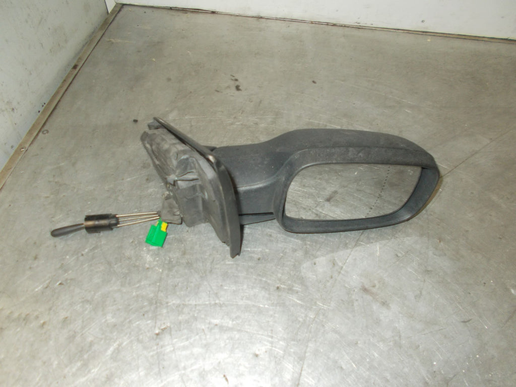 RENAULT MEGANE 2004 MK2 OS DRIVER SIDE MANUAL WING MIRROR BLACK