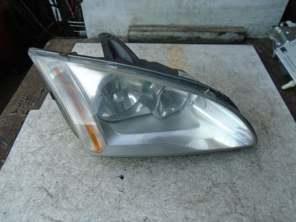 FORD FOCUS 2009 MK2 OSF FRONT DRIVER SIDE HEADLIGHT HEADLAMP