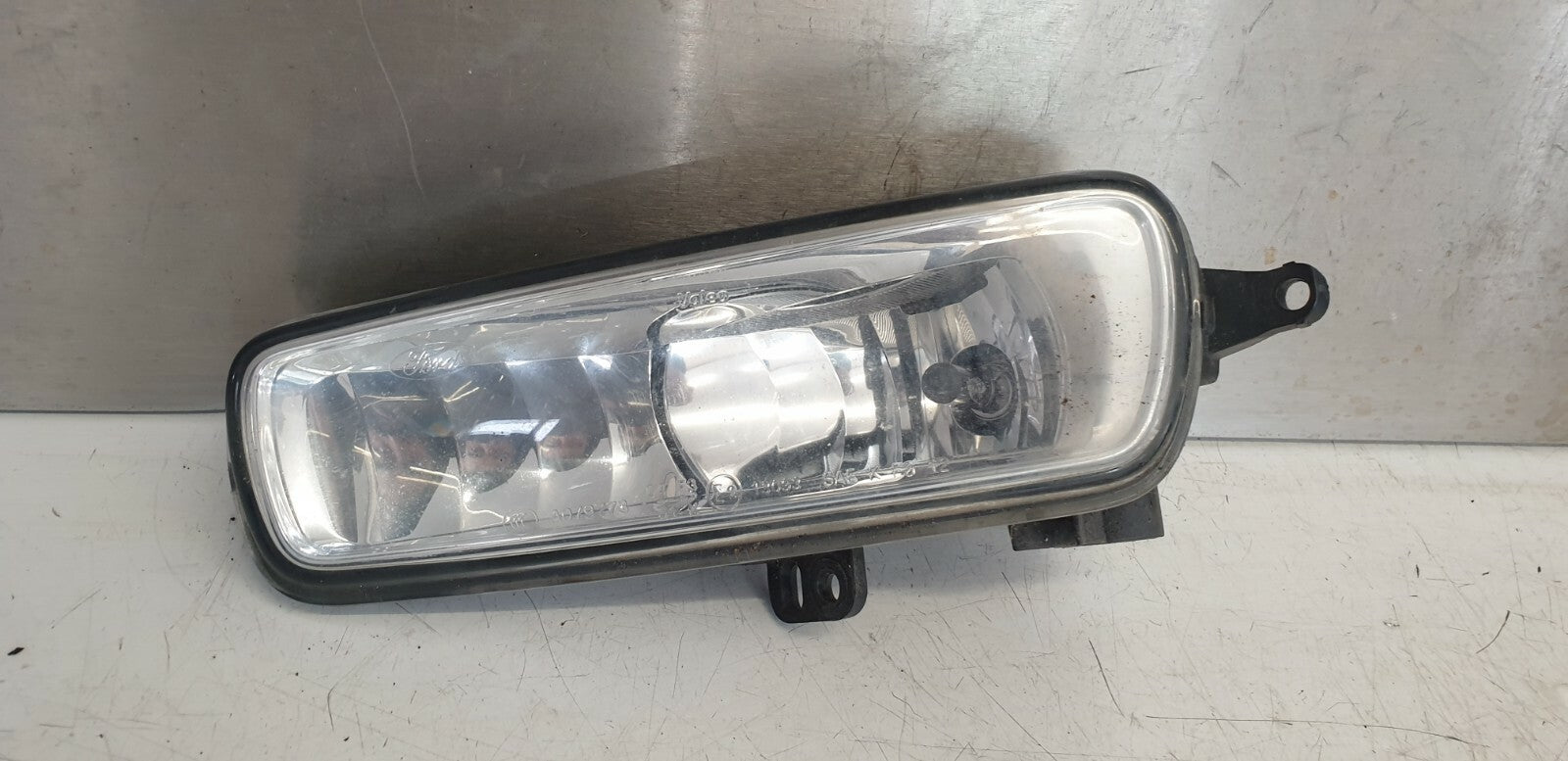 FORD MONDEO MK5 FACELIFT NS PASSENGER SIDE FOG LIGHT LAMP F1EB15A255AB