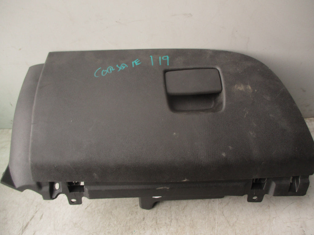 2019 VAUXHALL CORSA E DASHBOARD STORAGE GLOVE STORAGE BOX 13382336