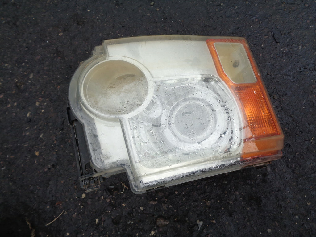 LAND ROVER DISCOVERY 3 OS DRIVER SIDE HEADLIGHT XBC500042