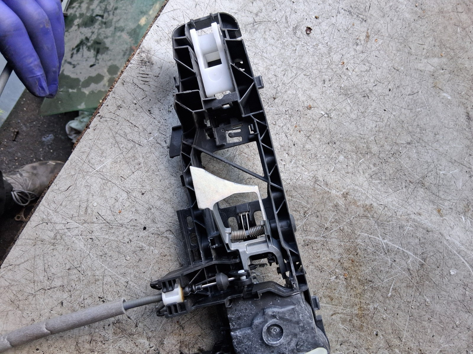 2021 MERCEDES A CLASS V177 OSF DRIVER FRONT DOOR LOCK MECHANISM A0997201802