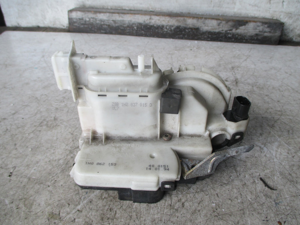 VW VOLKSWAGEN GOLF MK3 NSR PASSENGER SIDE REAR DOOR LOCK