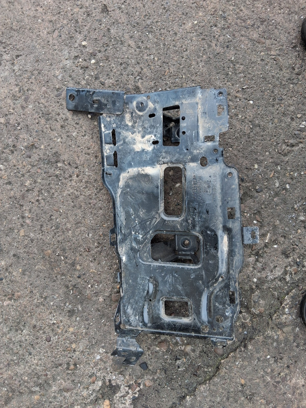 2023 CITROEN BERLINGO MK3 BATTERY TRAY 981528858000