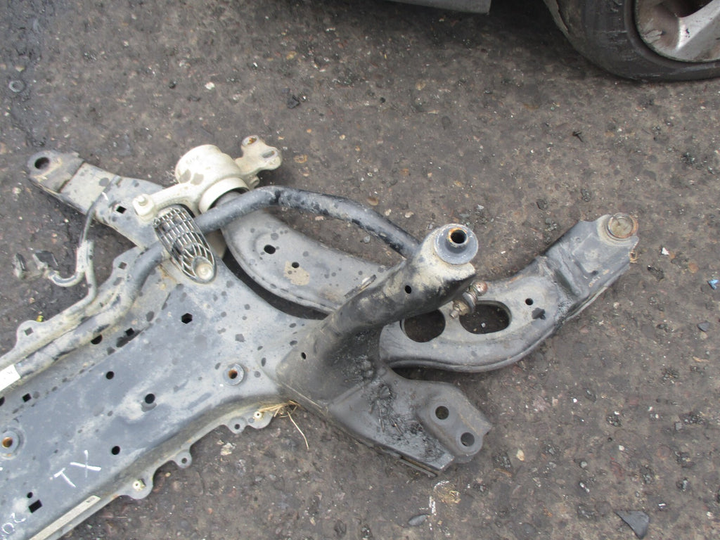 BMW X1 F48 2.0 DIESEL FRONT SUBFRAME CRADLE 6872729