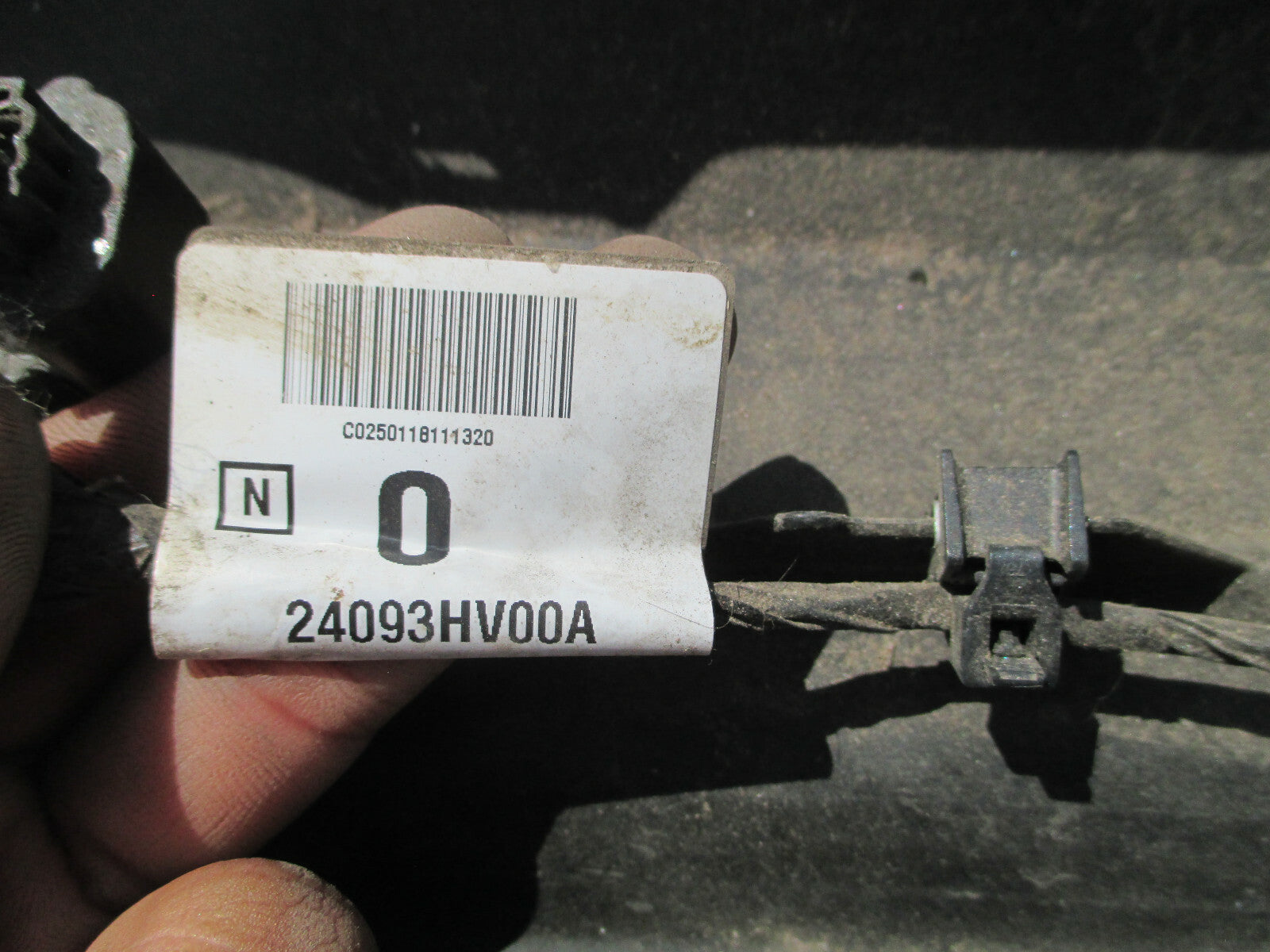 NISSAN QASHQAI MK2 2017 REAR COMPLETE BUMPER + PDC SENSOR 24093HV00A