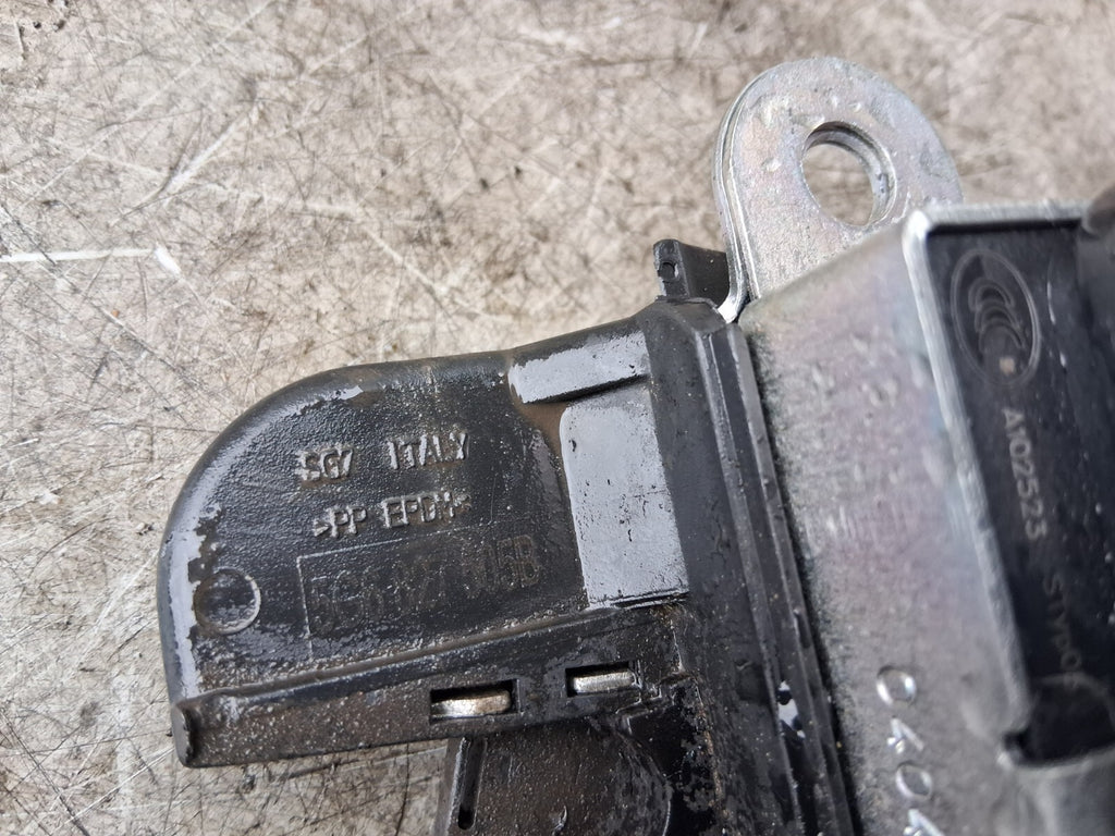 VW VOLKSWEN GOLF MK7 TAILGATE BOOT LID LOCK LATCH CATCH MECHANISM A102523