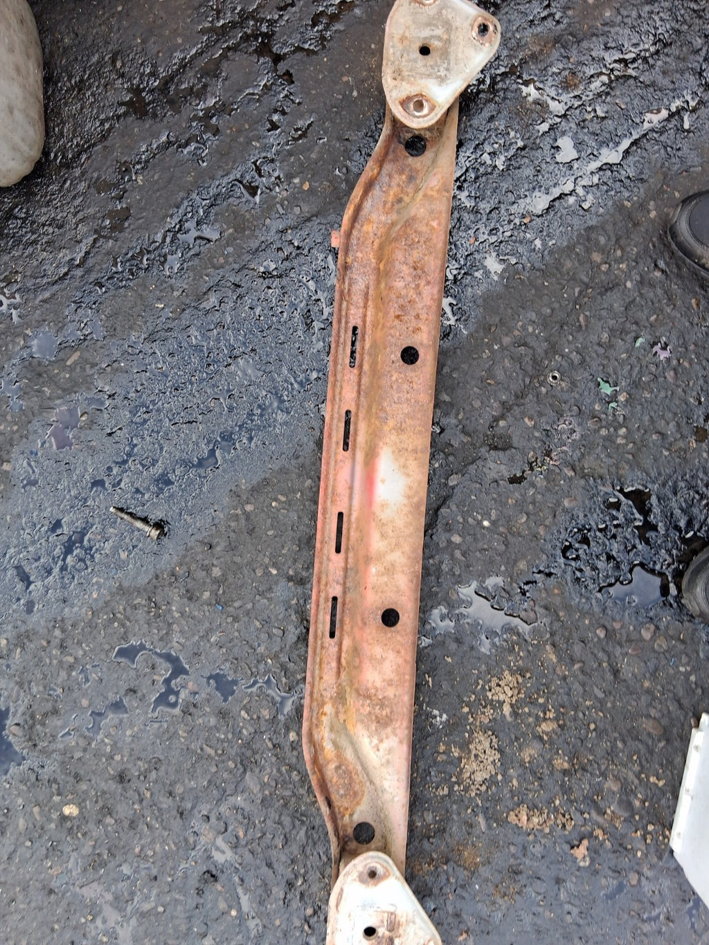 2008 CITROEN C1 MK1 REAR BUMPER CRASH BAR REINFORCEMENT BAR