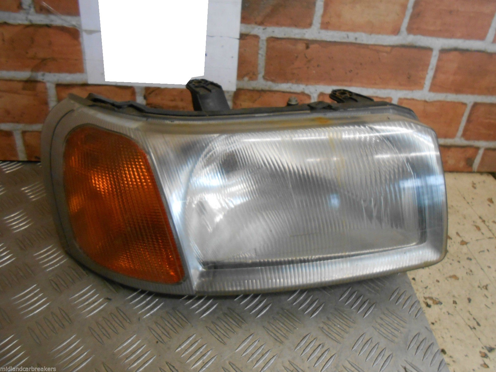 LAND ROVER FREELANDER 2000 OS DRIVER SIDE FRONT LIGHT HEADLIGHT