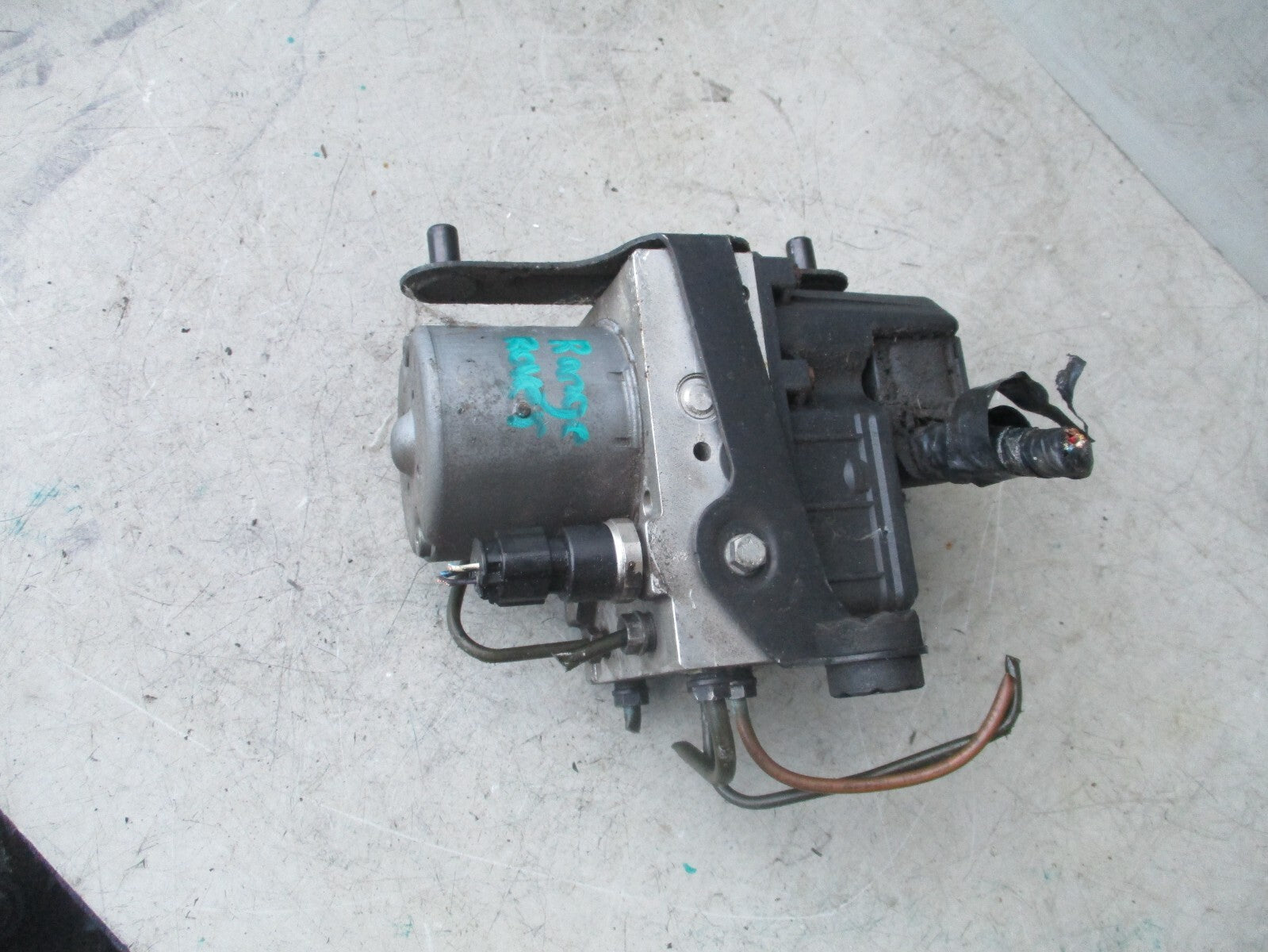 LANDROVER SPORT 2009 3.0 DIESEL ABS PUMP MODULATOR