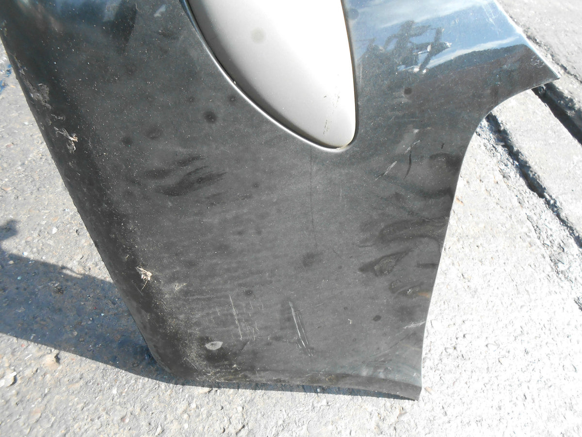 RENAULT LAGUNA MK2 2004 ESTATE COMPLETE REAR BUMPER BLACK
