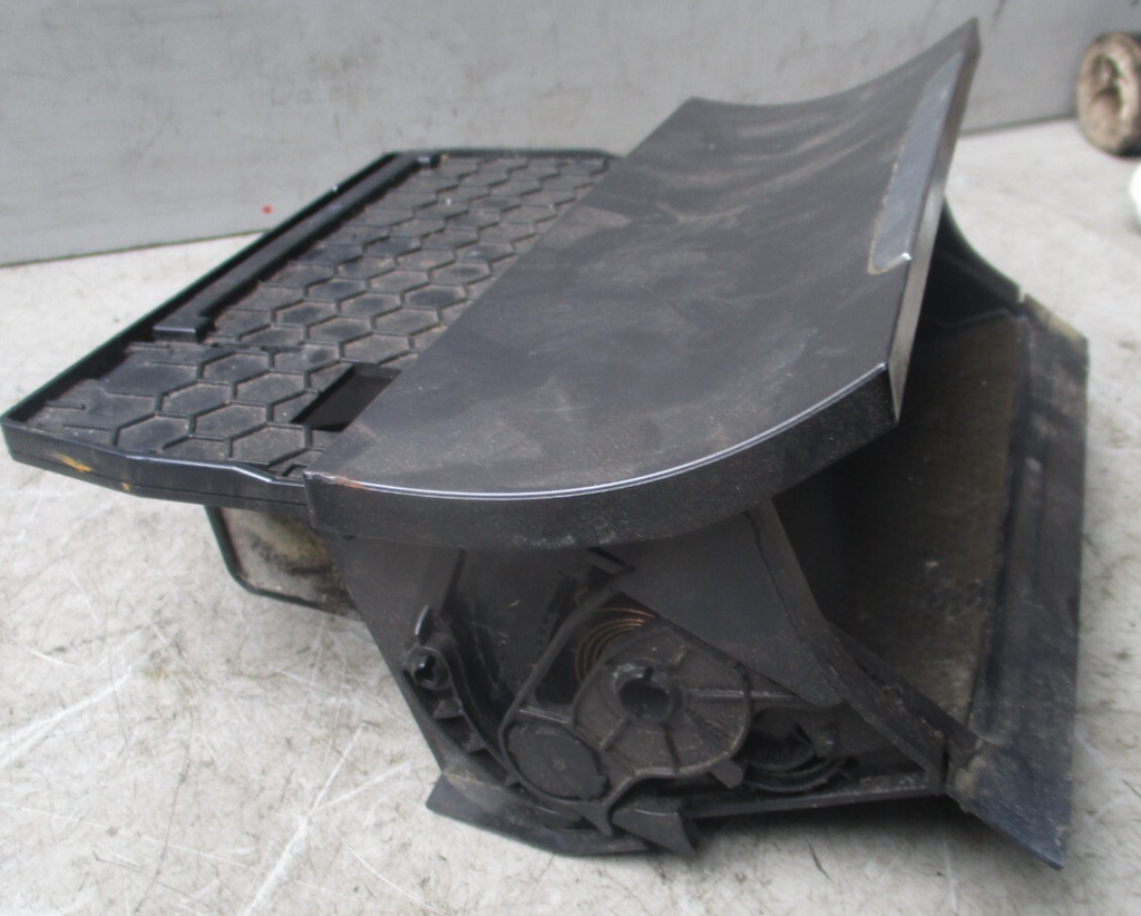 2016 VW GOLF MK7 ASHTRAY INSERT TRAY STORAGE CENTRE CONSOLE 5G2863391