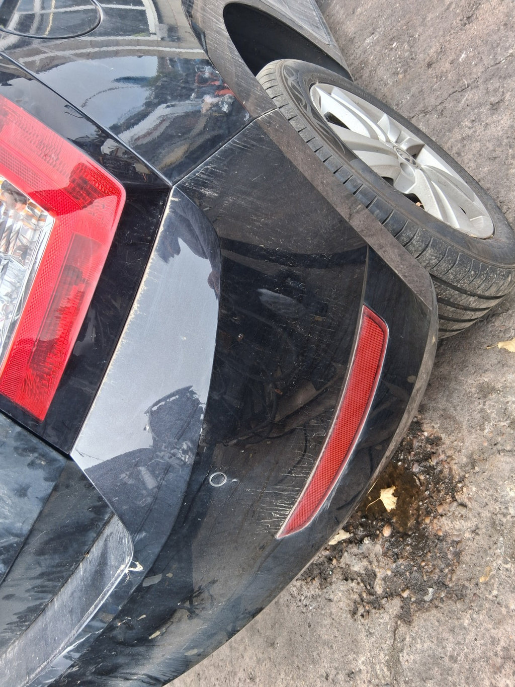 2020 SKODA FABIA MK3 NJ HATCHBACK COMPLETE REAR BUMPER WITH PDC SENSOR BLACK