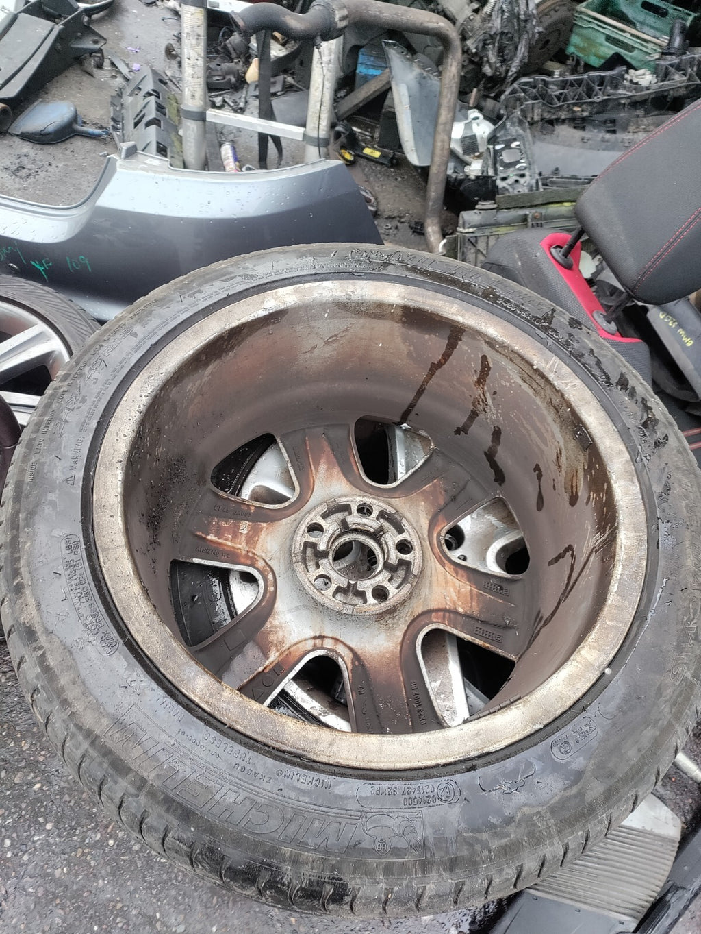 2009 JAGUAR XF X250 18 INCH ALLOY WHEEL WITH TYRE 245/45R18 REF 1