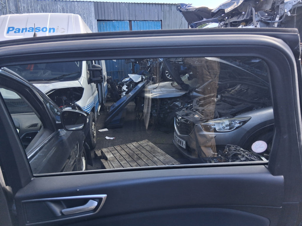 2017 FORD S MAX MK2 OSR DRIVER SIDE REAR RIGHT WINDOW GLASS