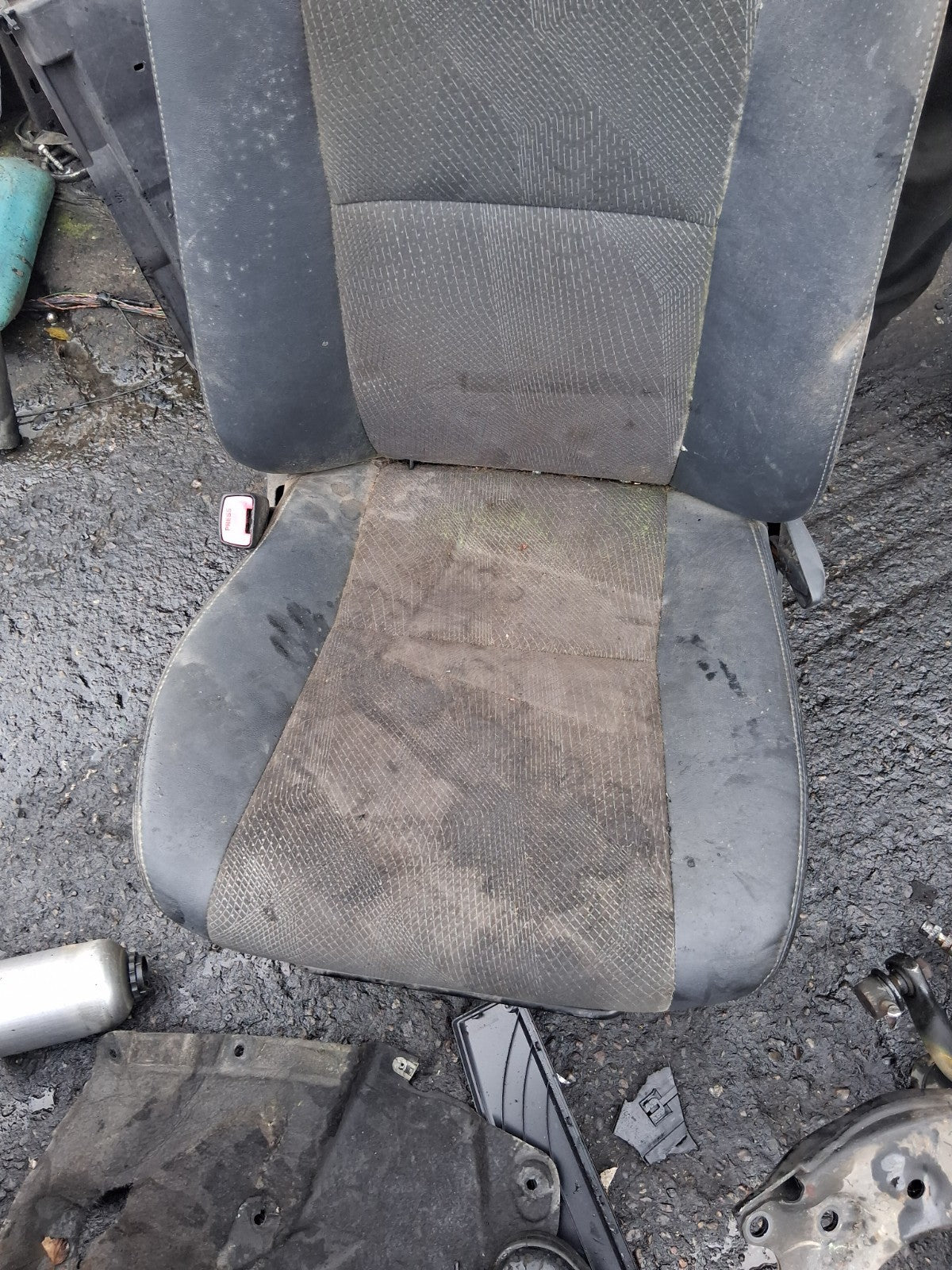2013 TOYOTA ESTIMA MK3 NSF PASSENGER SIDE FRONT LEFT COMPLETE SEAT HALF LEATHER