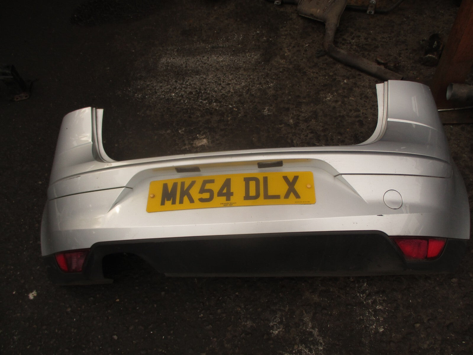2004 SEAT ALTEA MK1 COMPLETE REAR BUMPER GREY