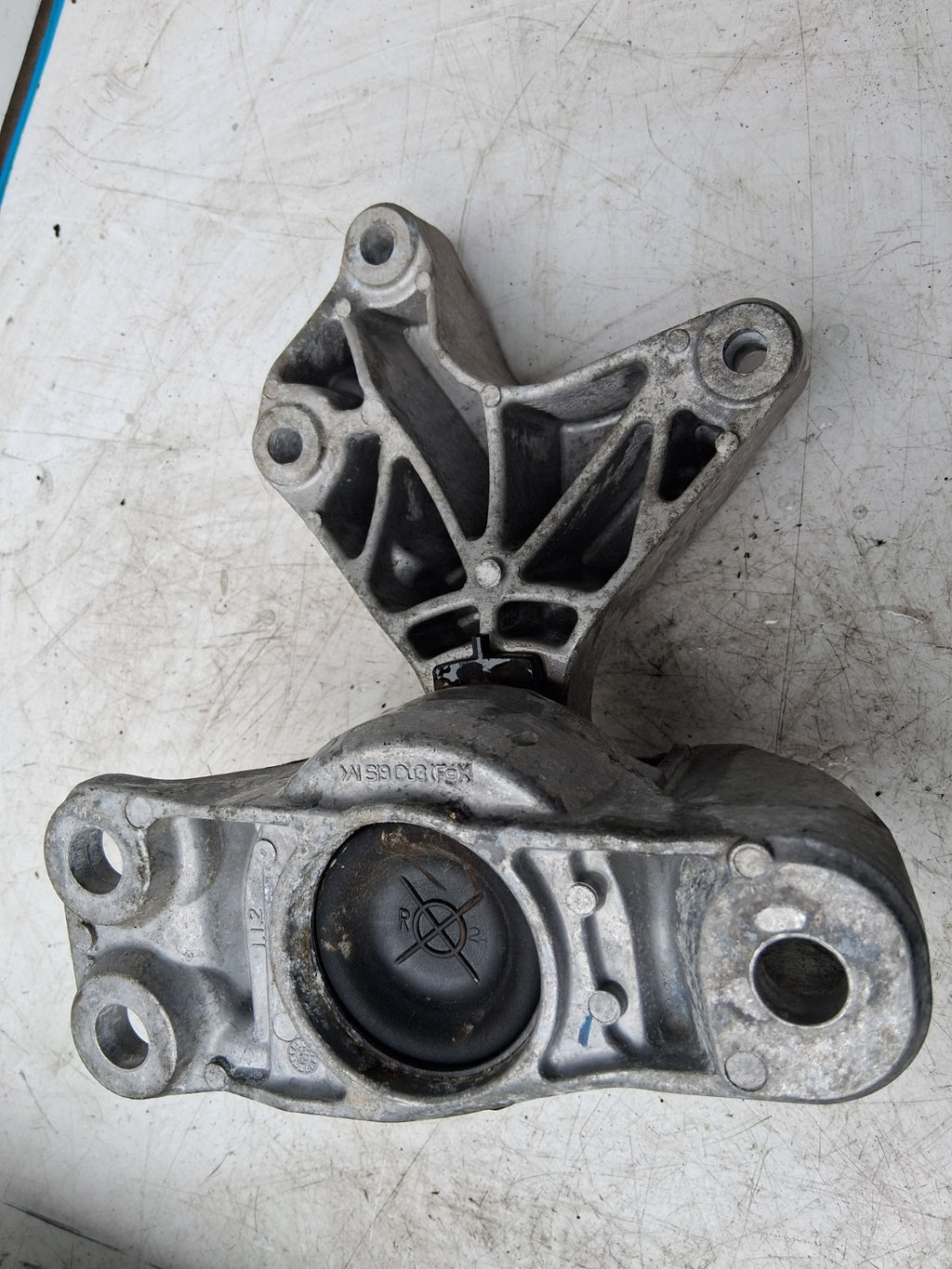 2017 NISSAN MICRA K14 0.9 PETROL OSF DRIVER SIDE FRONT ENGINE MOUNT
