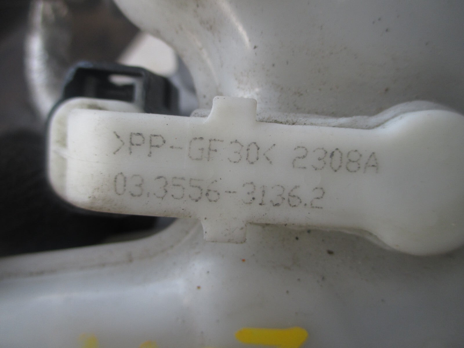 FORD MONDEO MK5 2019 BRAKE MASTER CYLINDER DG9C2K478MB