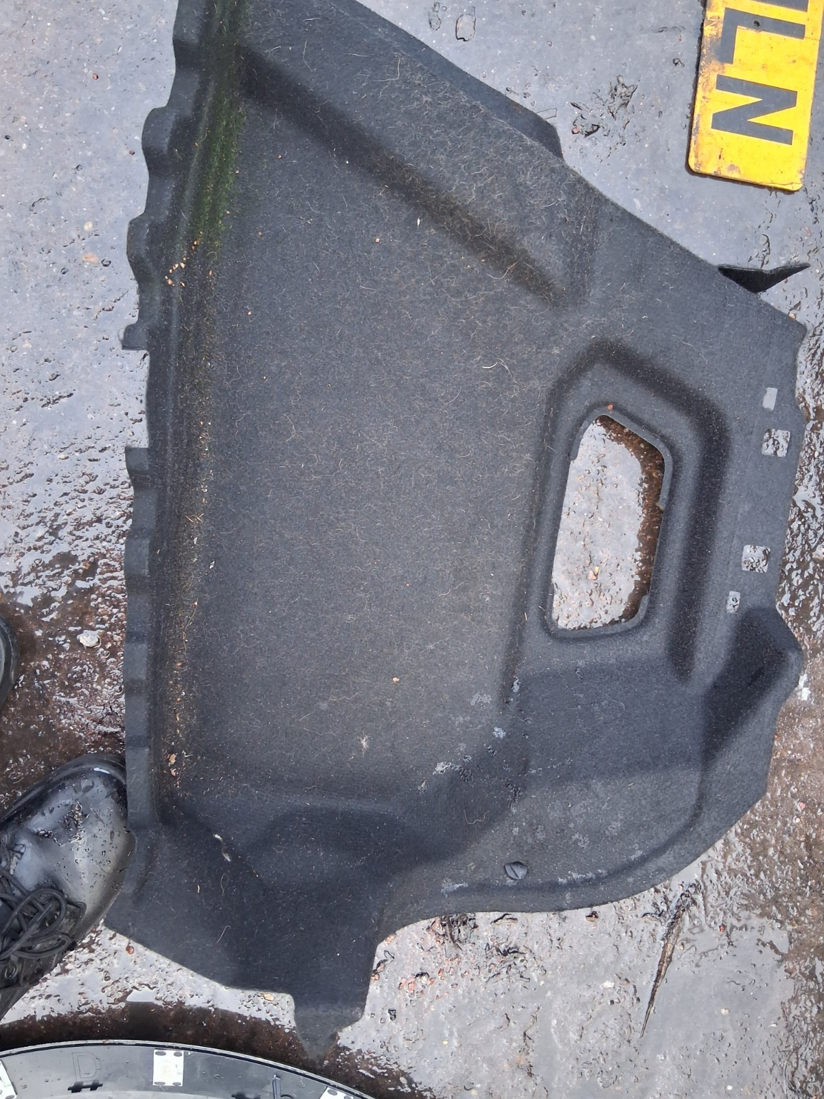 2017 PEUGEOT 308 MK2 NSR PASSENGER SIDE REAR LEFT BOOT TRUNK TRIM 9827791280