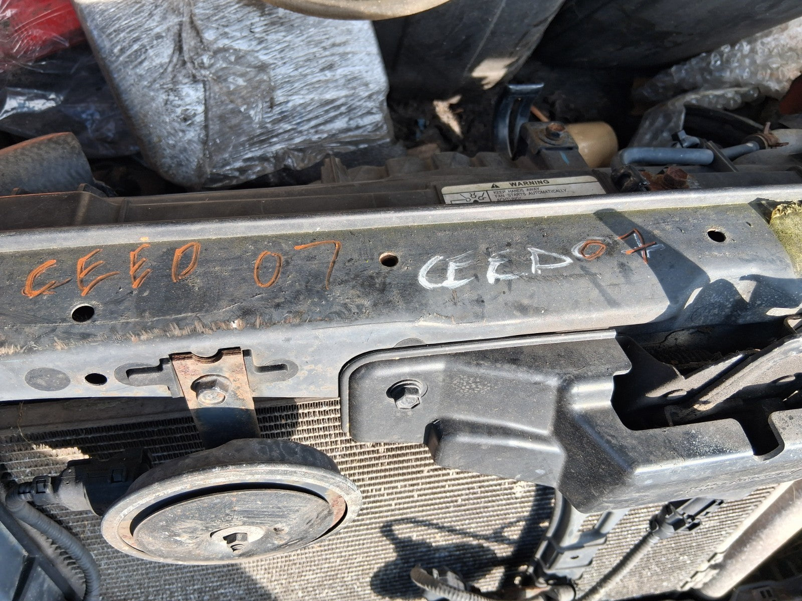 2007 KIA CEED RADIATOR RAD PACK 1.6 DIESEL 253101H600