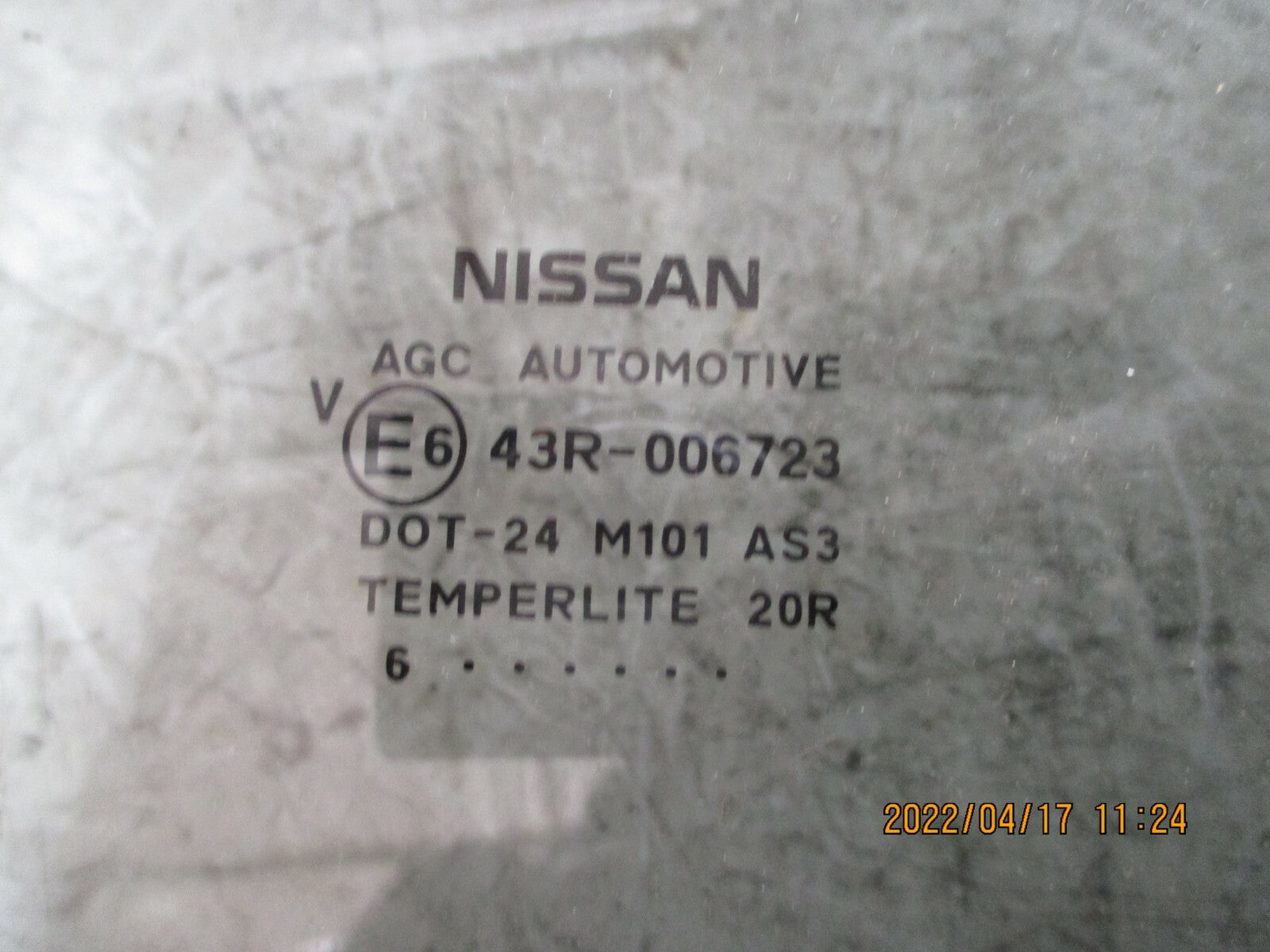 NISSAN JUKE 2017 MK1 OSR REAR DRIVER SIDE WINDOW GLASS