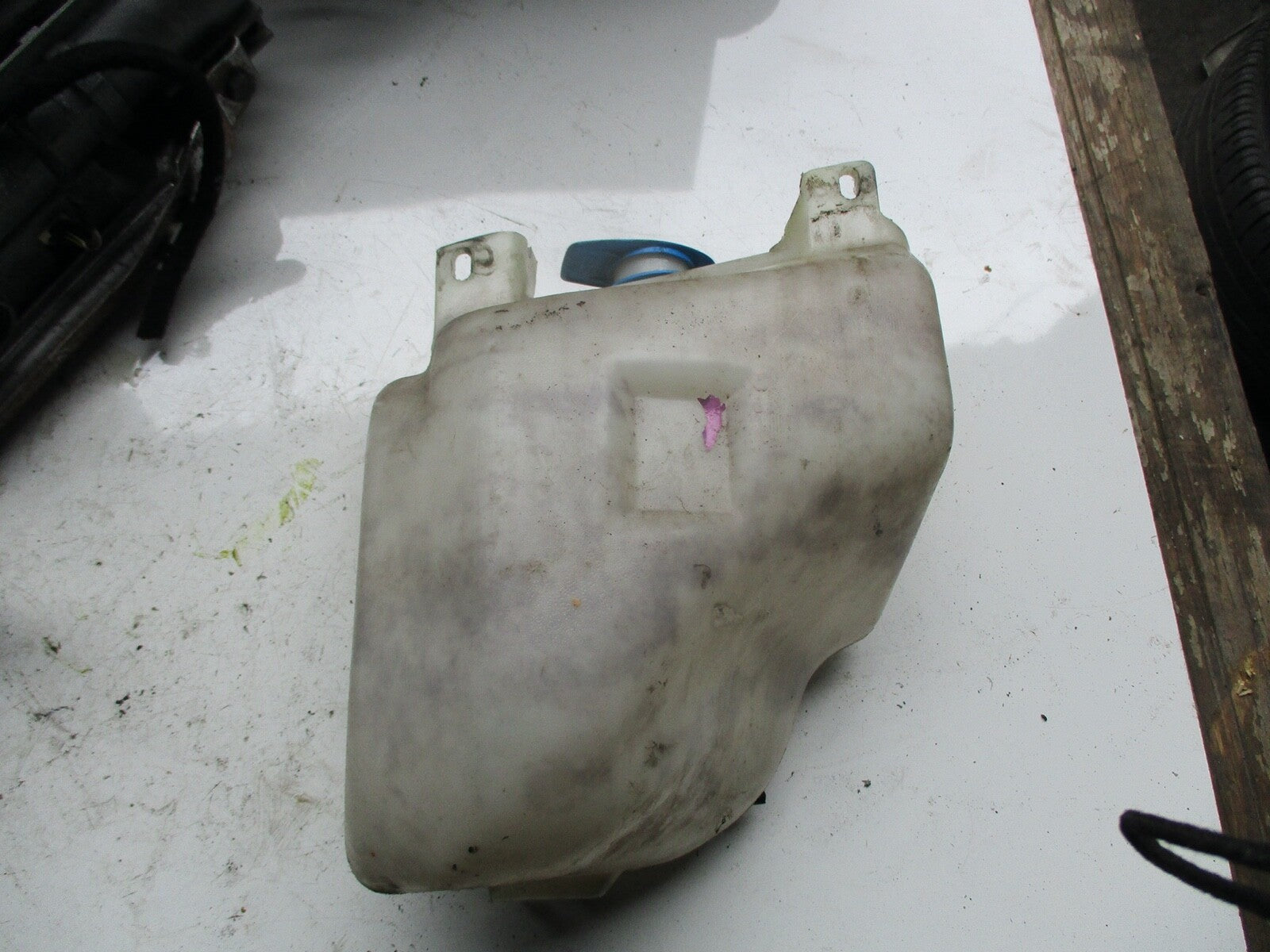 VW VOLKSWAGEN GOLF MK3 WATER TANK 1H0955453