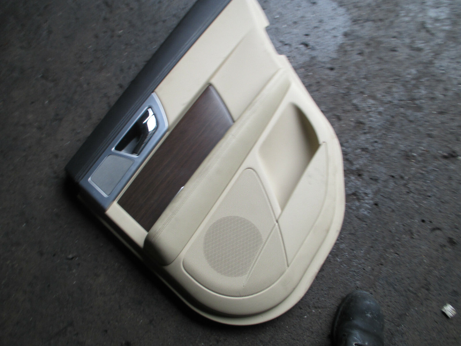 JAGUAR XF 2013 FACELIFT DRIVER SIDE REAR DOOR CARD PLASTIC PANEL ONLY