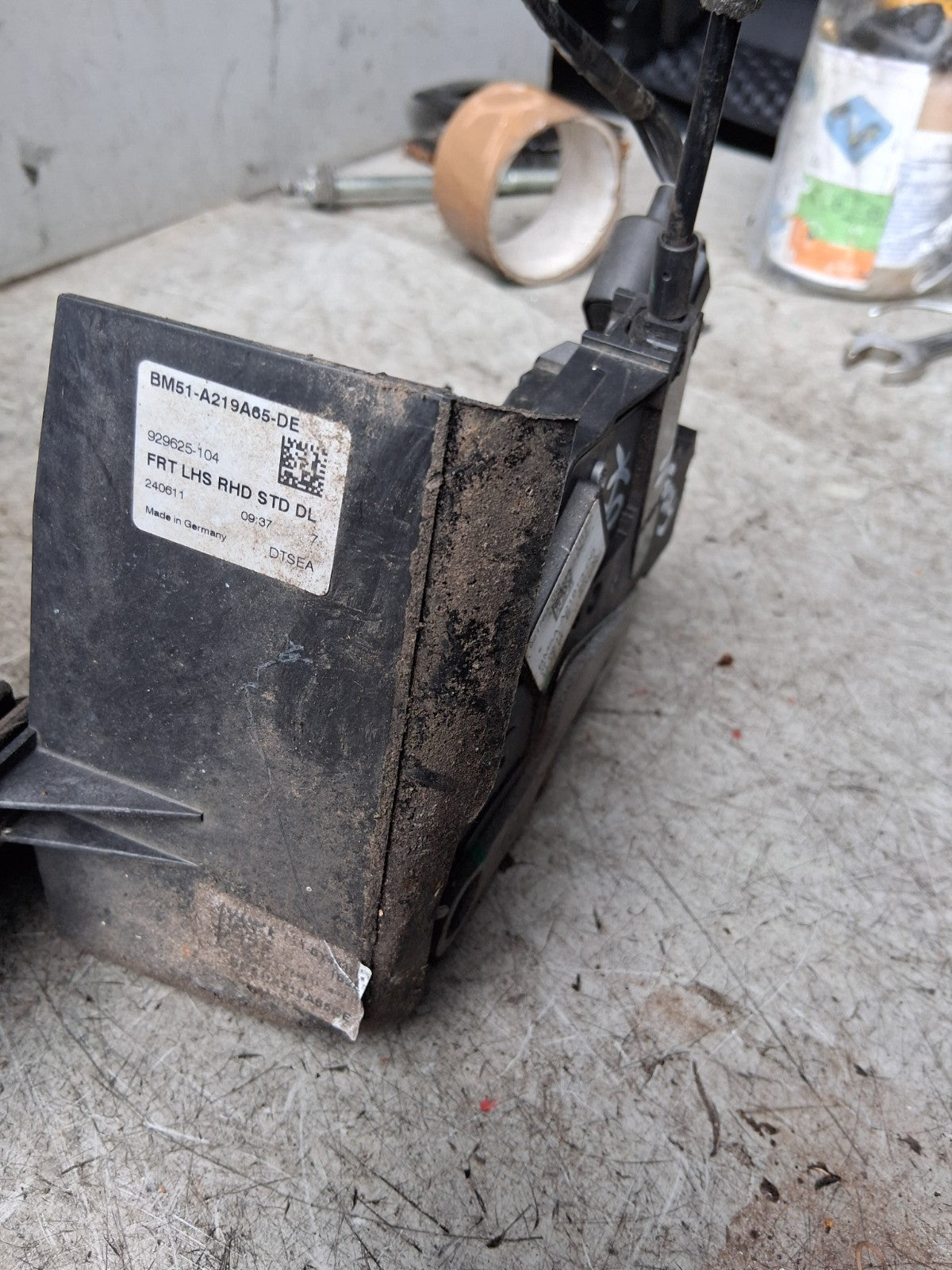2011 FORD FOCUS OSF DRIVER FRONT DOOR LOCK MECH MECHANISM 921763-102