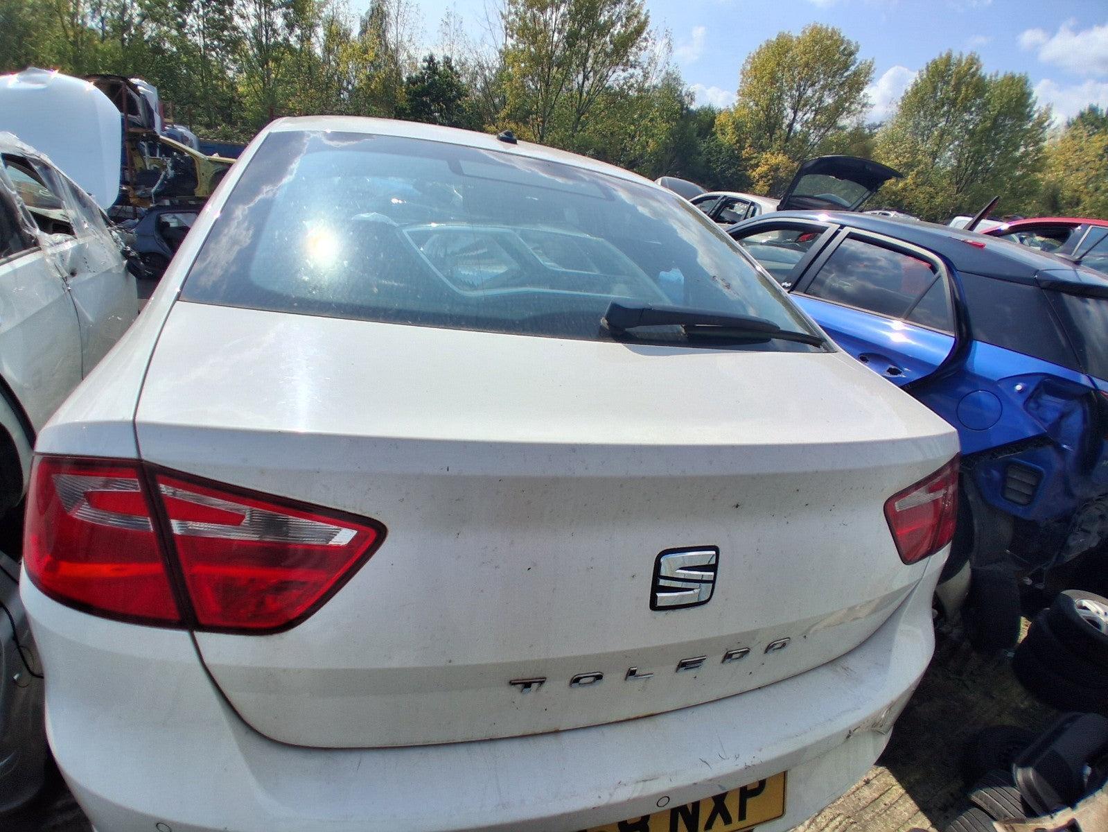 SEAT TOLEDO MK4 2018 KG FRONT WINDSCREEN WIPER MOTOR LINKAGES