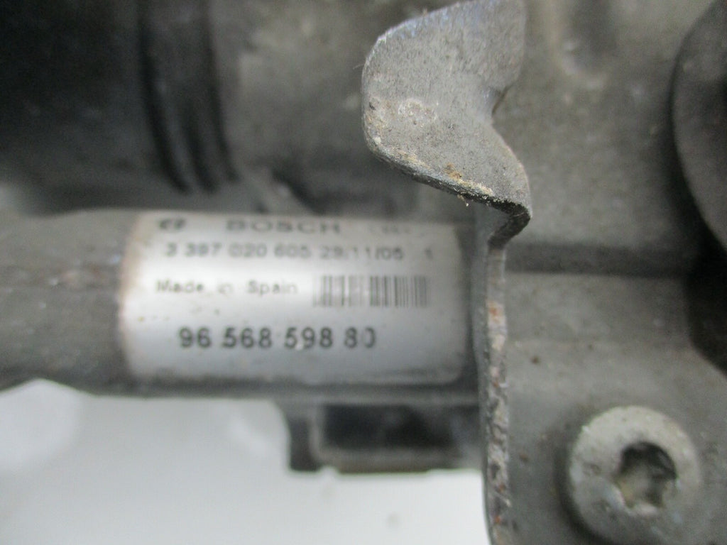 PEUGEOT 407 COUPE 2006 OSF DRIVER SIDE FRONT WIPER MOTOR 3397020605 9656859880