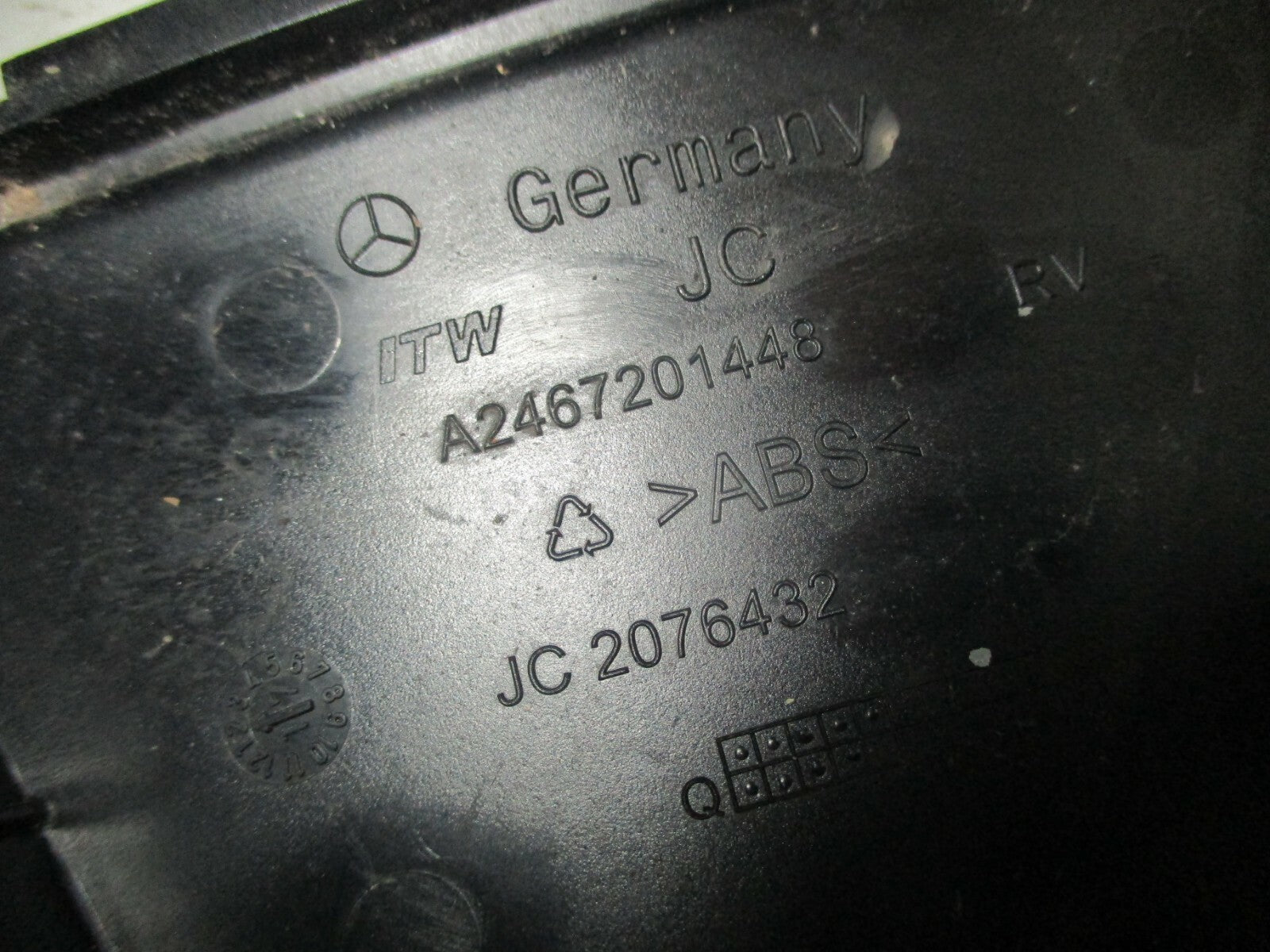 MERCEDES GLA X156 2014 OSF DRIVER SIDE FRONT INTERIOR DOOR HANDLE A2467201448