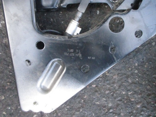 2005 RENAULT MEGANE NSR PASSENGER SIDE REAR LEFT CONVERTIBLE ROOF HINGE 84827741