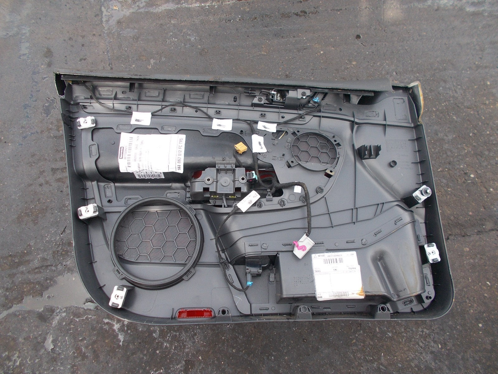 2009 VW GOLF OSF DRIVERS SIDE FRONT DOOR CARD 1K4867012FCTRS