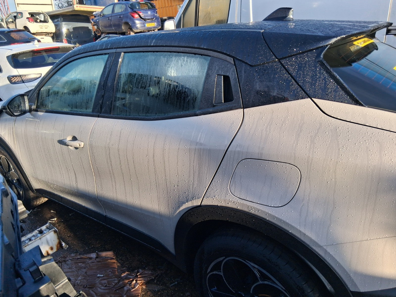 2025 ALFA ROMEO JUNIOR IBRIDA MILANO NSR PASSENGER SIDE REAR BARE DOOR BEIGE